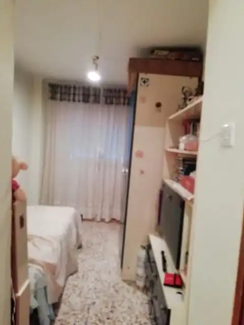 Piso muy bien situado en el municipio de Pya-Pueblonuevo , con una superficie total de unos 130 m2 , El piso consta de 4 dormitori, imatge 5