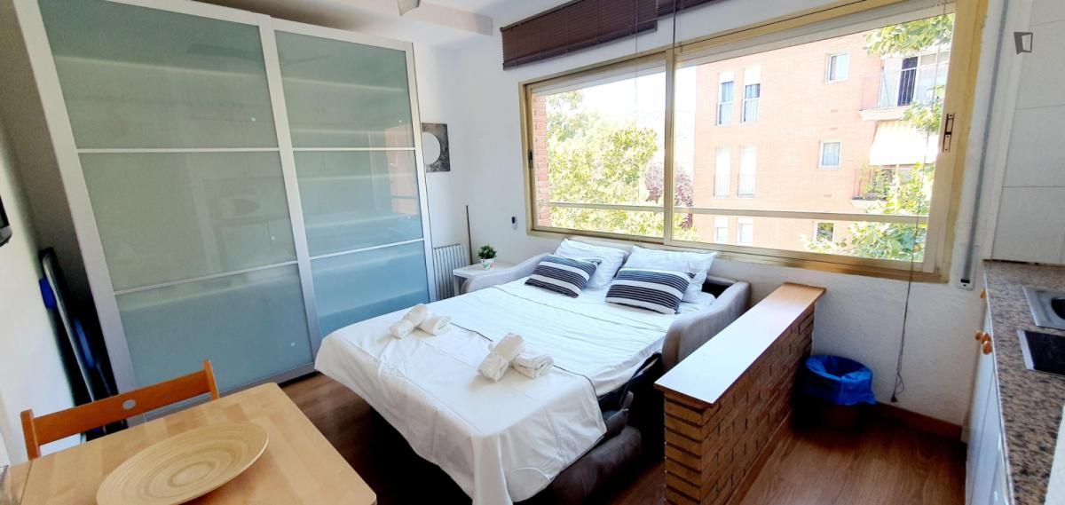 Schlafzimmer von Wohnung miete in Lloret de Mar mit Möbliert, Waschmaschine und Mikrowelle