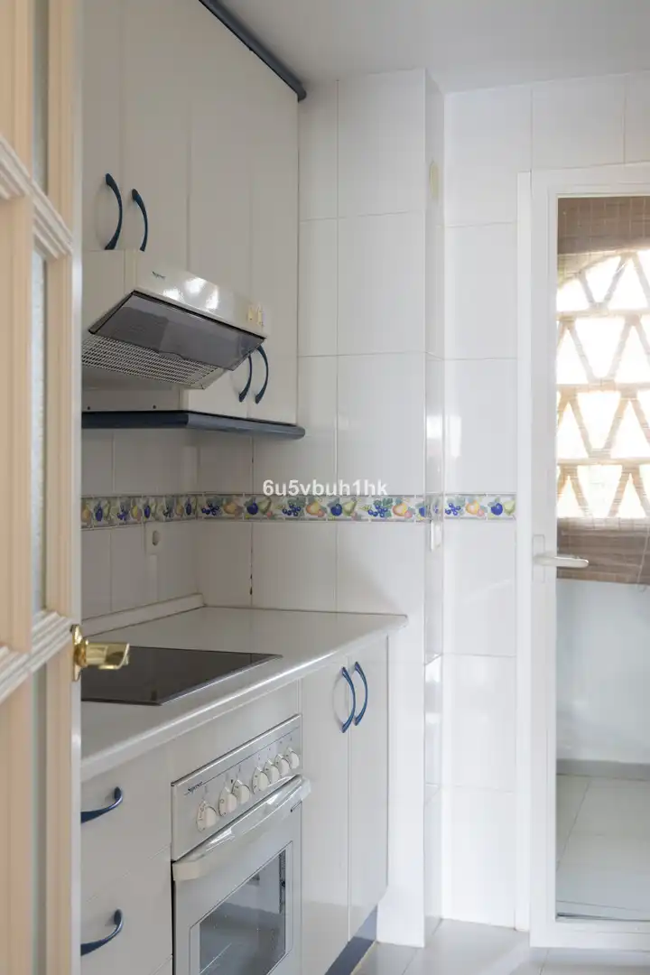 Apartament amb piscina en venda a Avenida Conde Rudi, imagen 5