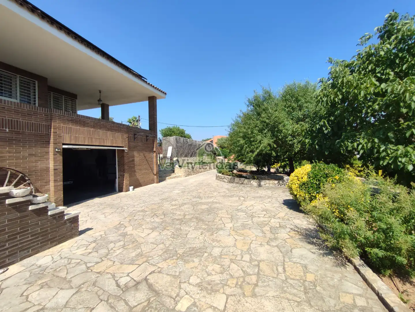 Houses for sale in Ronda Montmany, 36, Pallejà