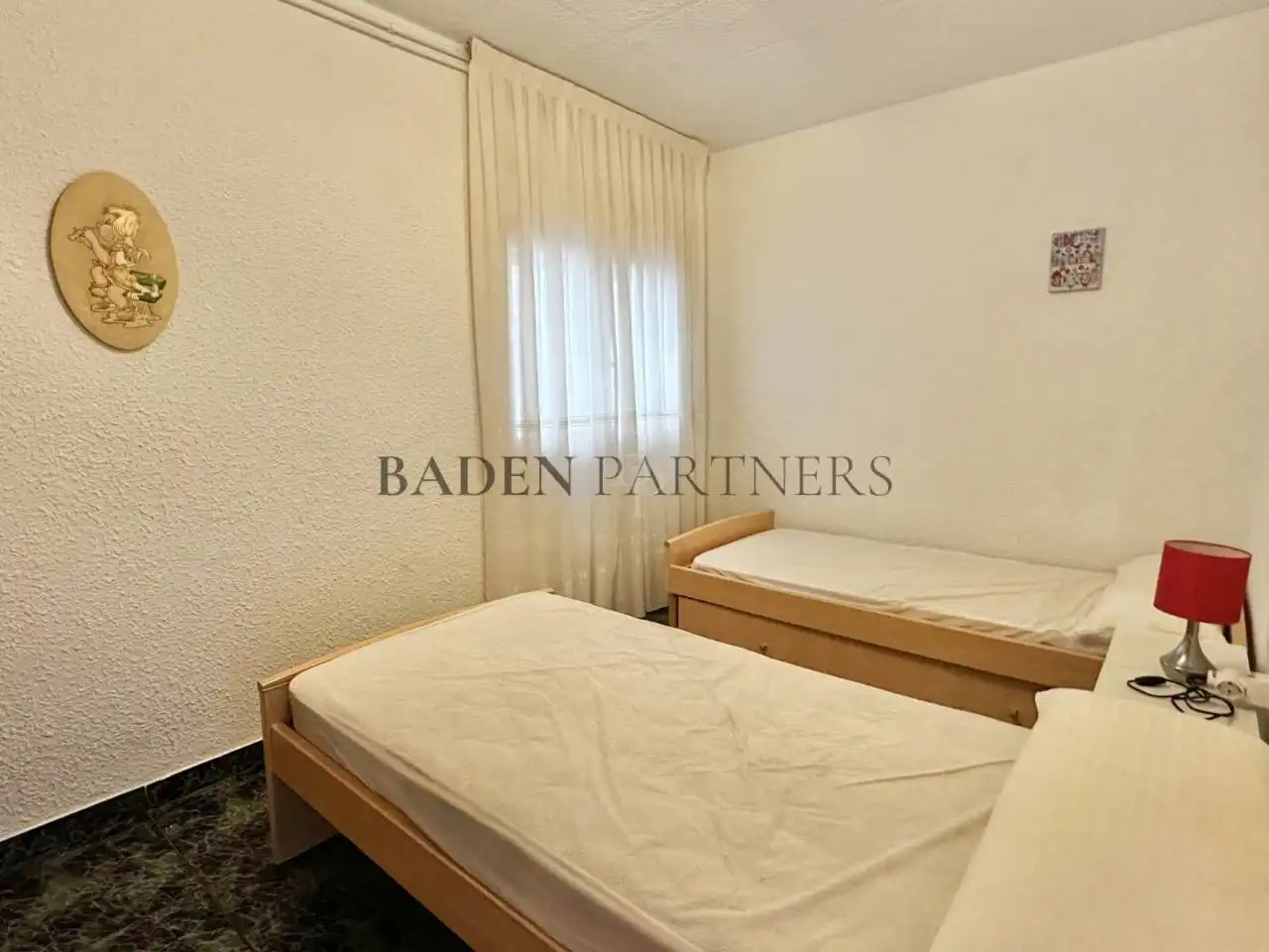 Habitación de Piso de alquiler en Vinaròs con Aire acondicionado, Terraza y Amueblado
