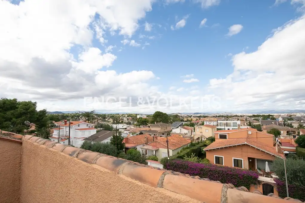 Terraza de Casa o chalet de alquiler en L'Eliana con Aire acondicionado, Calefacción y Jardín privado