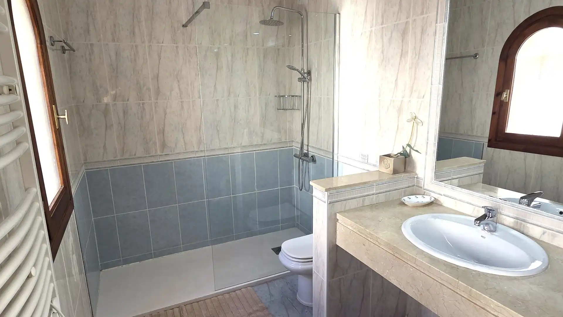 Baño de Casa o chalet en venta en Cartagena con Aire acondicionado, Jardín privado y Terraza