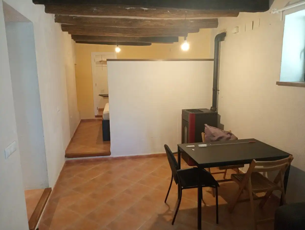 Piso de alquiler en Vidrà con Calefacción, Amueblado y Horno