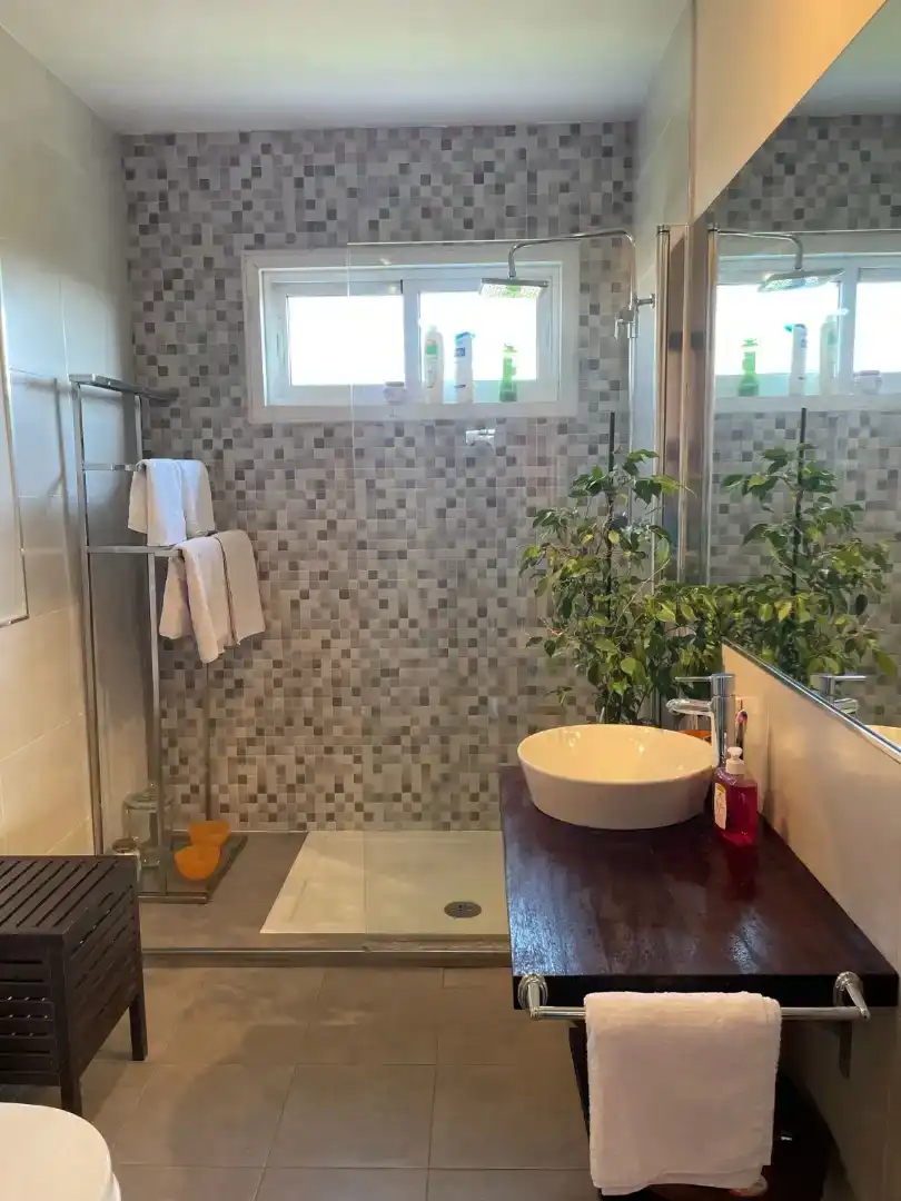 Bathroom of Houses for rent in Vilagarcía de Arousa  with Parquet flooring, Furnished and Oven
