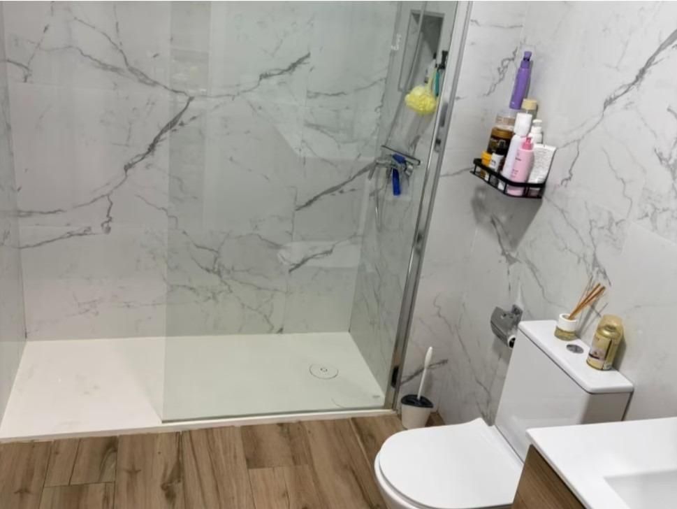 Baño de Planta baja en venta en  Valencia Capital