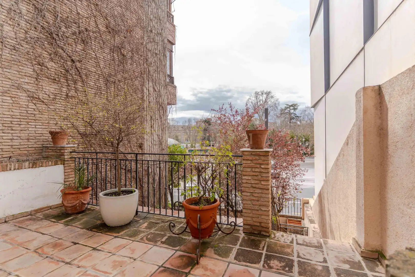 Terraza de Dúplex en venta en Granada con Aire acondicionado, Jardín privado y Trastero