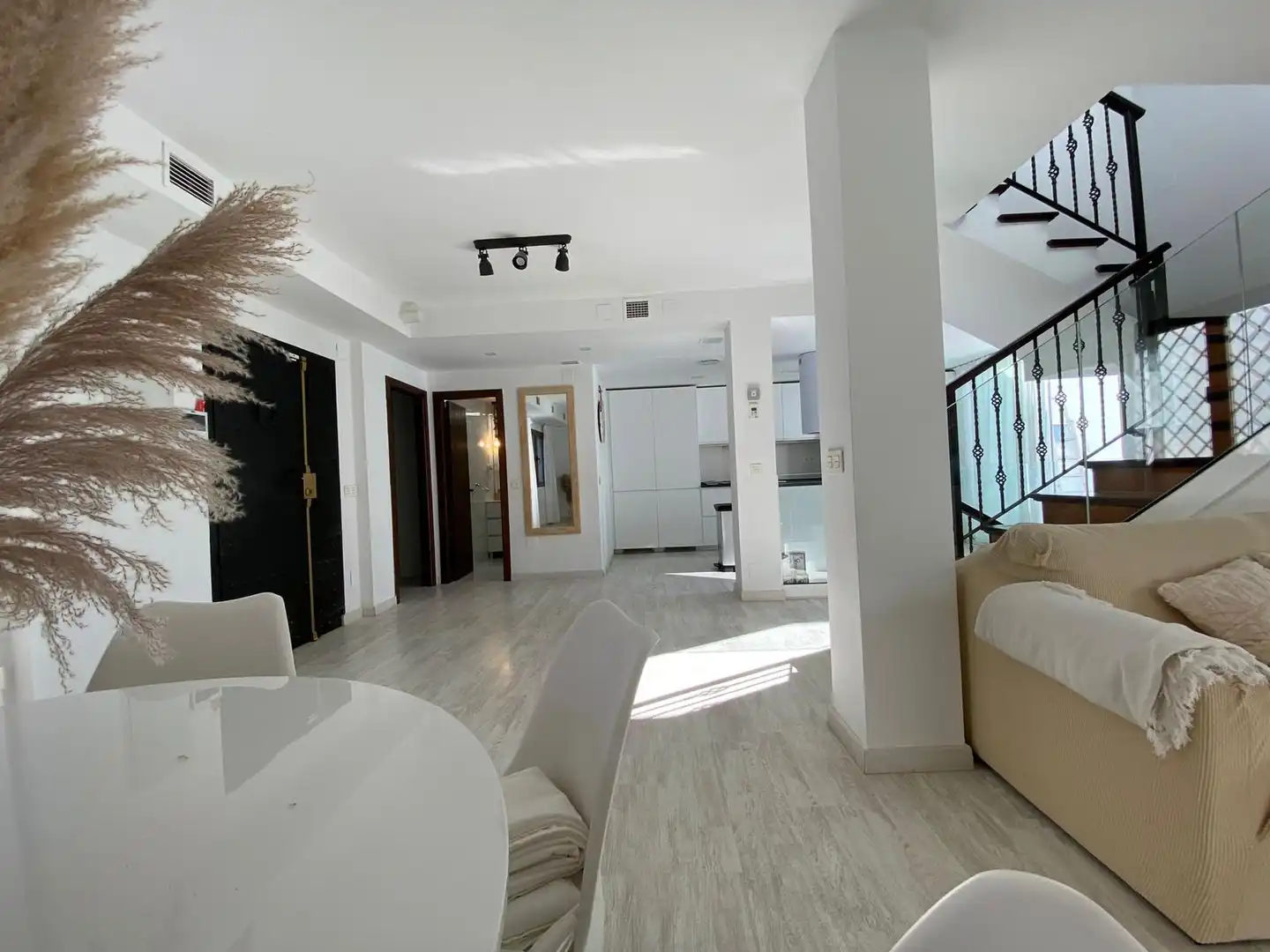 Living room of Houses for sale in Alhaurín de la Torre  with Air Conditioner, Heating and Terrace