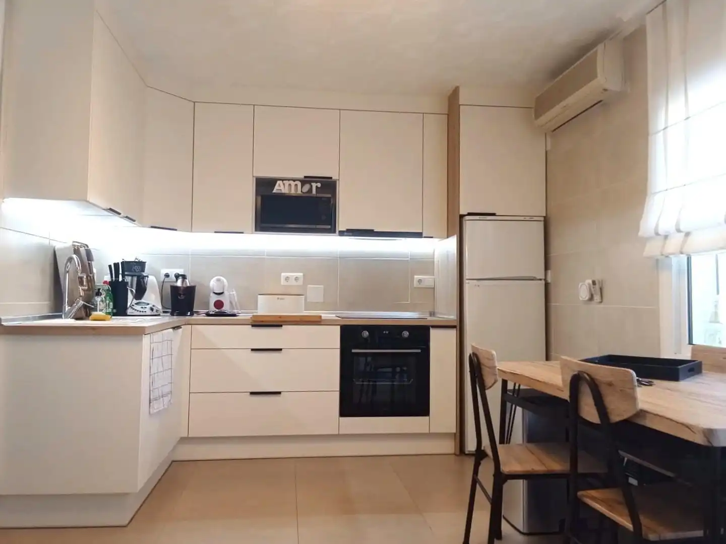 Kitchen of Houses for sale in Torrevieja  with Air Conditioner, Private garden and Furnished