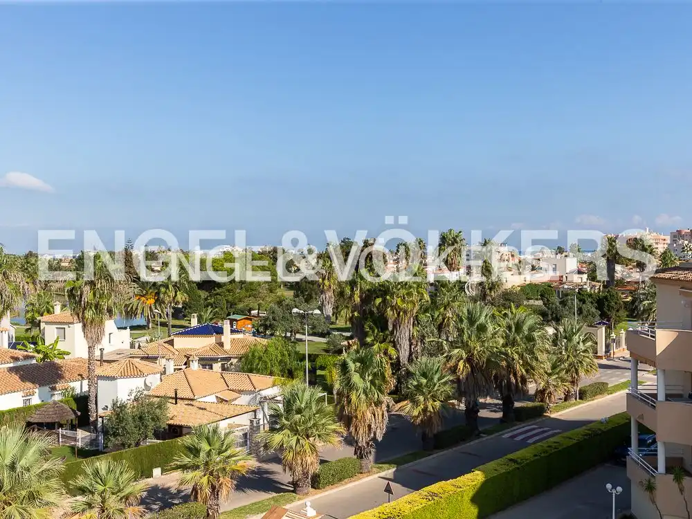 Attic for sale in Oliva Nova