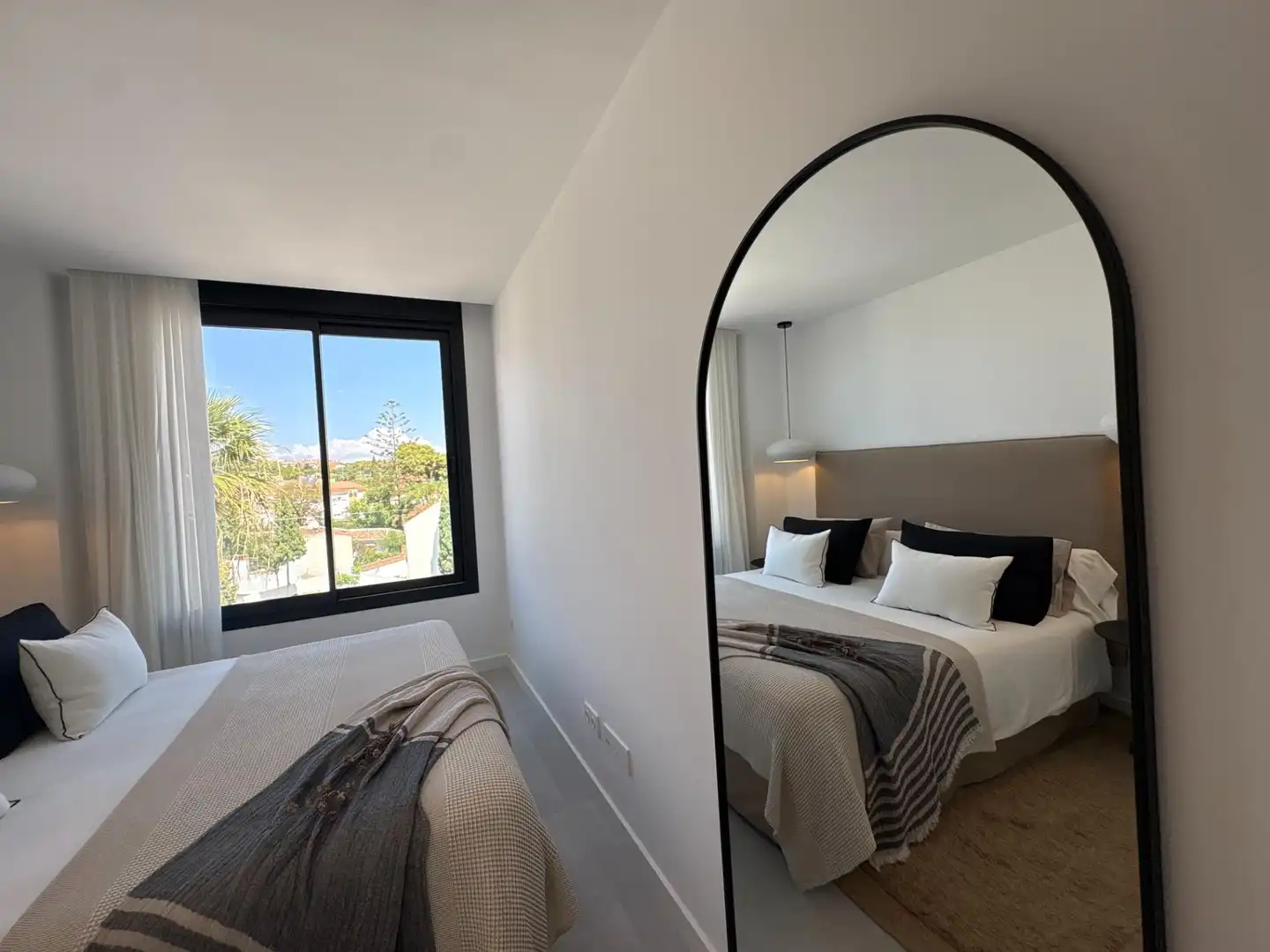 Apartment with pool for sale in Calle de la Cornisa, imagen 47