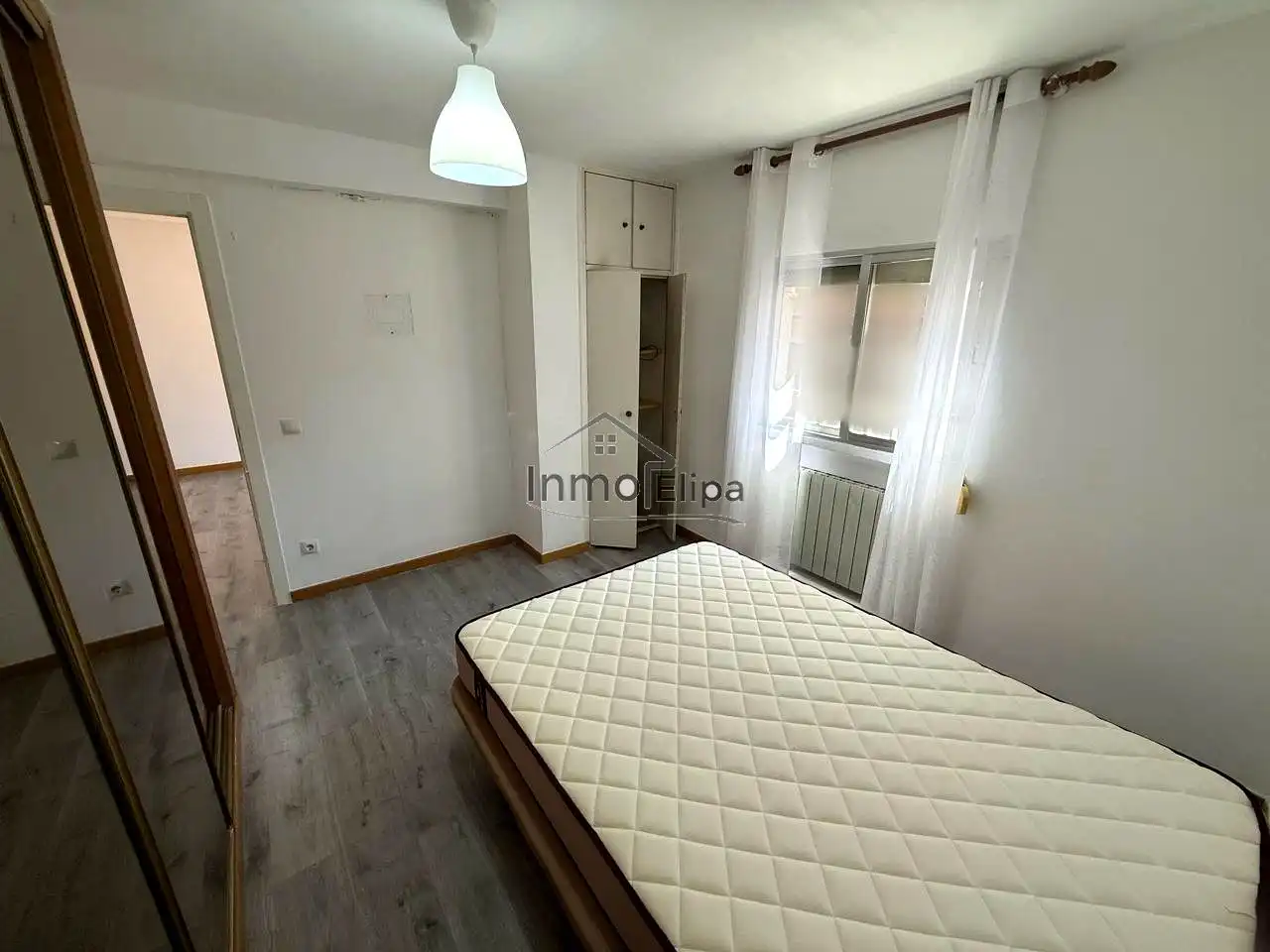 Habitación de Piso en venta en Madrid con Calefacción y Terraza