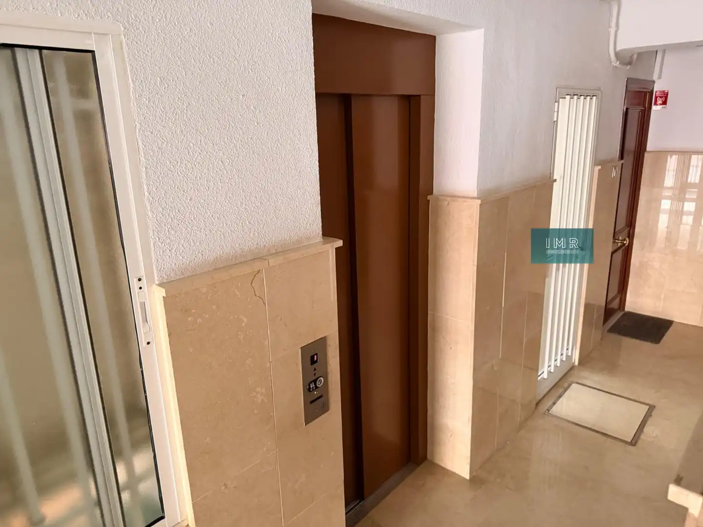 Piso en venta en Sevilla con Balcón