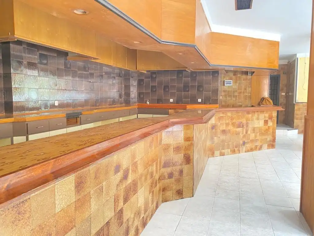 Local comercial en alquiler en Centro Urbano - Hirigunea, imagen 4