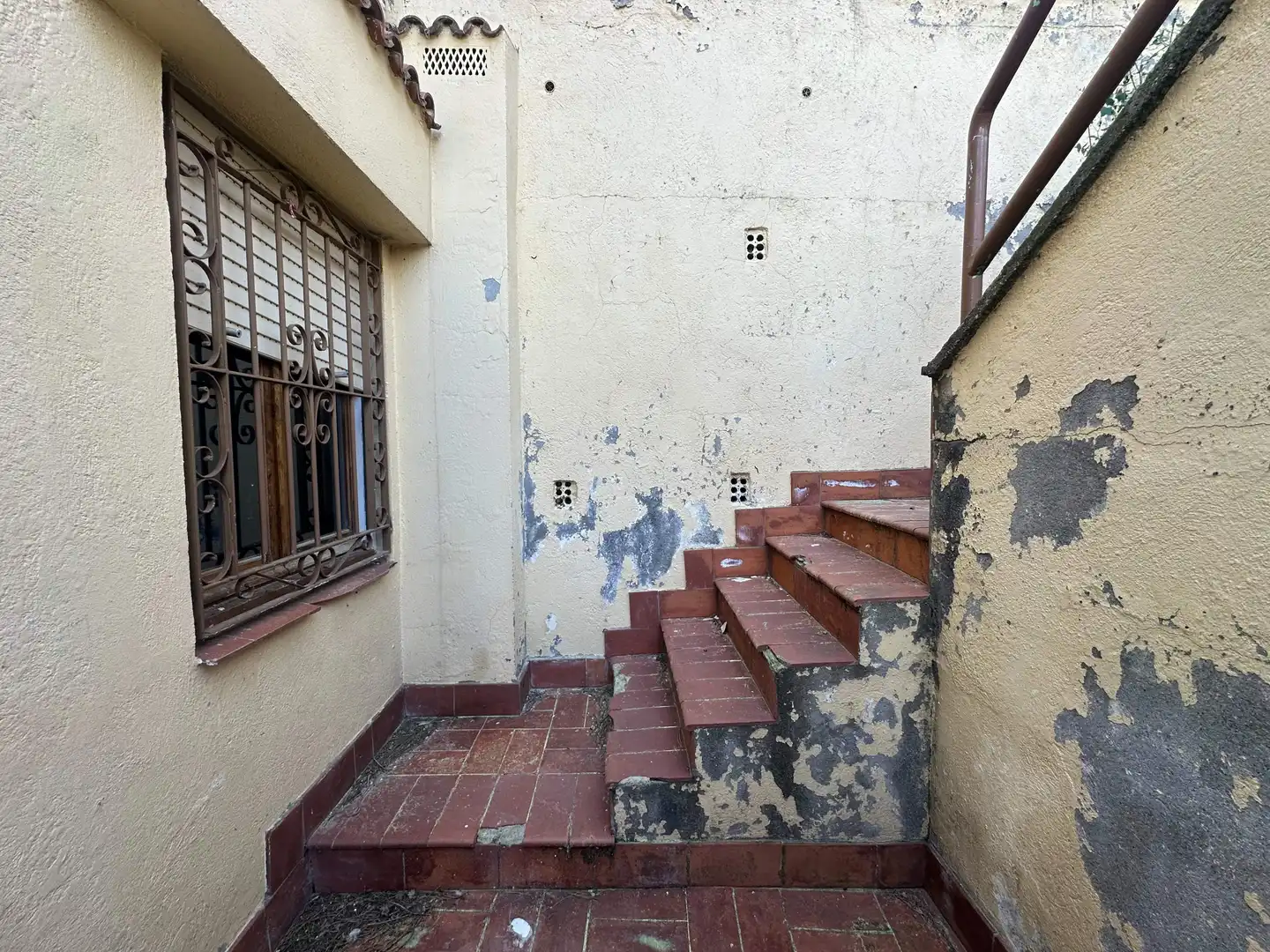 Exterior view of Houses for sale in Piera  with Private garden