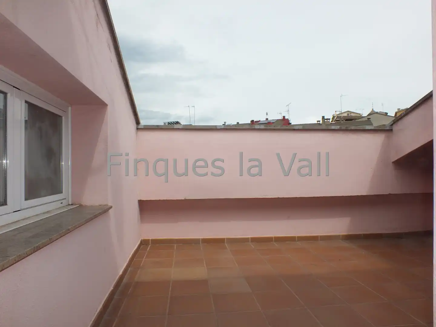 Terraza de Dúplex en venta en Santa Eugènia de Berga con Calefacción, Parquet y Terraza