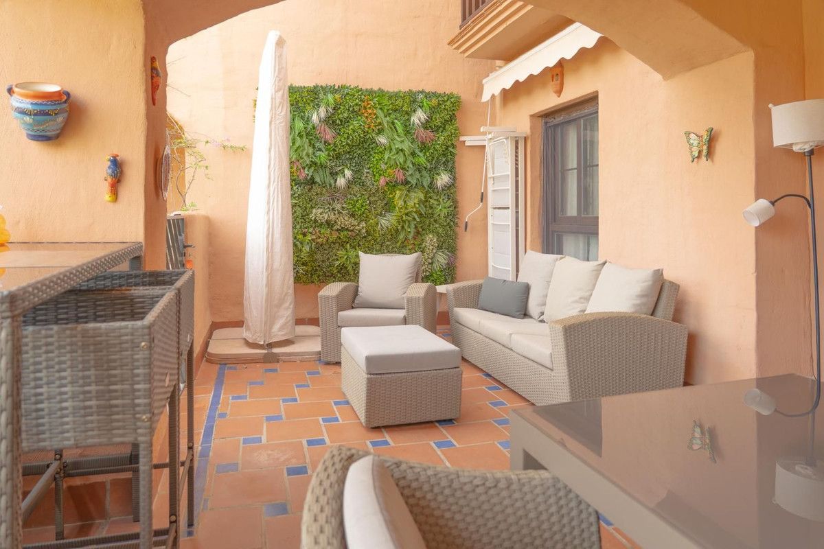 Terrace of Planta baja for sale in Estepona  with Air Conditioner, Terrace and Storage room