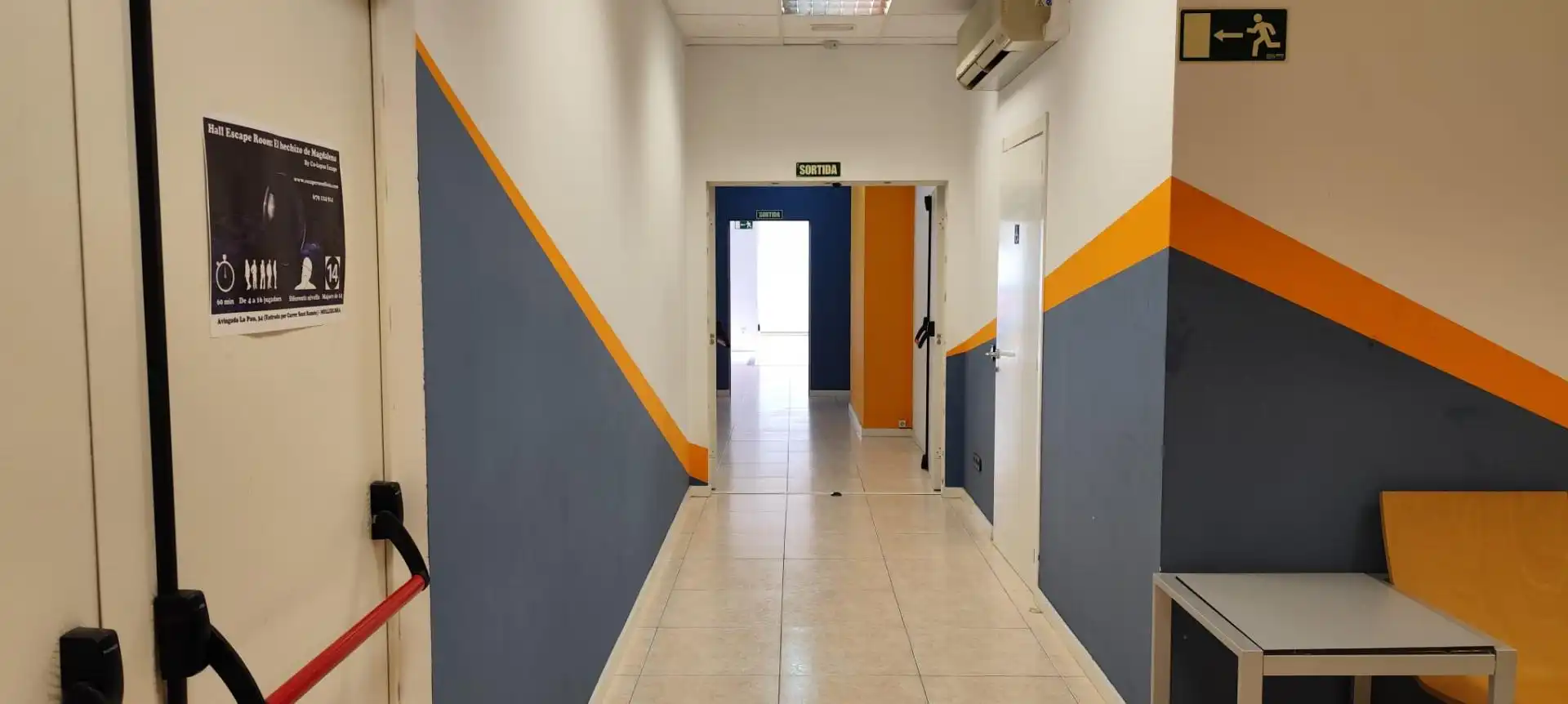 Local comercial en venda a de la Pau, imagen 8