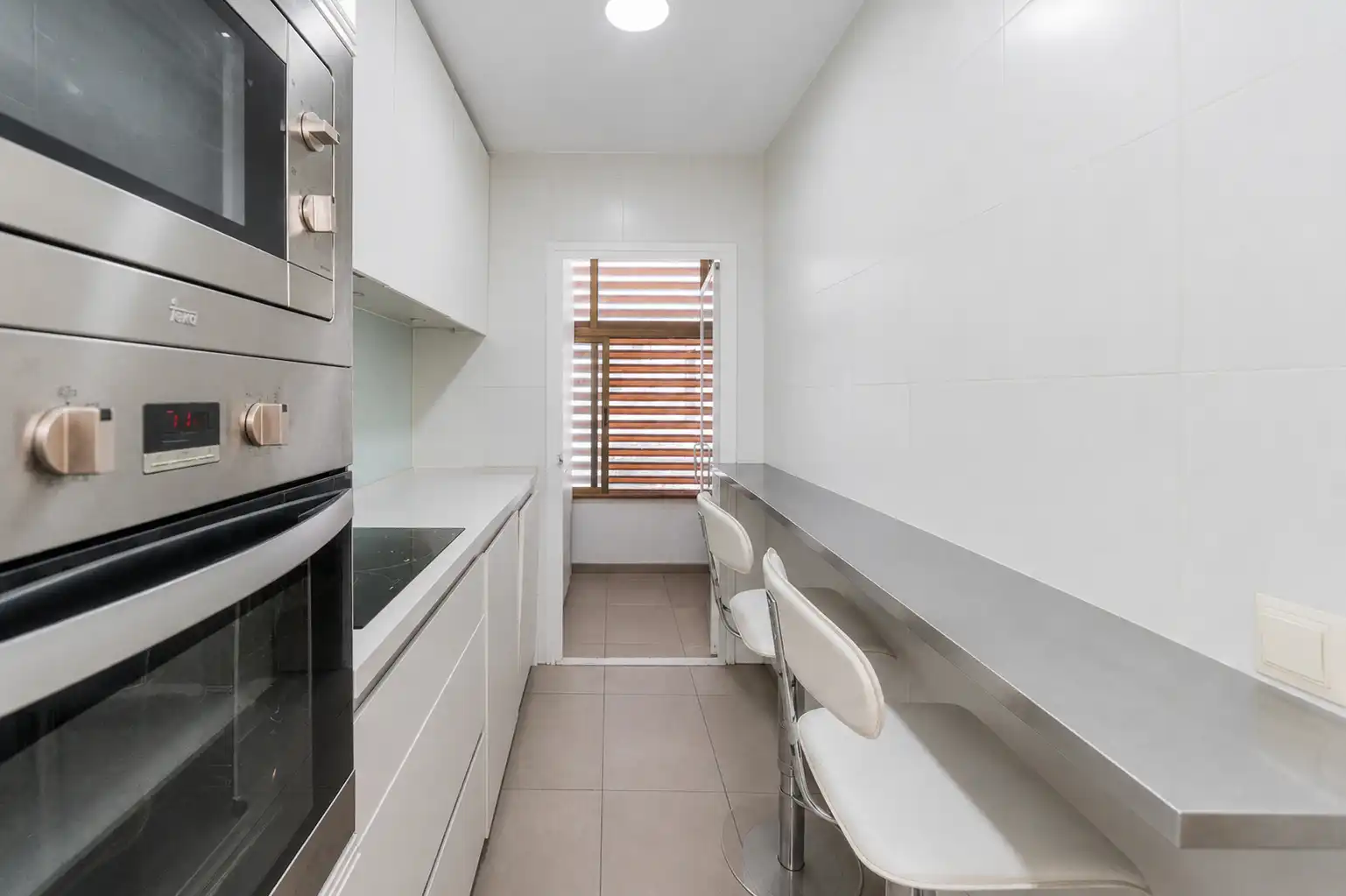 Cocina de Dúplex en venta en Las Rozas de Madrid con Aire acondicionado, Calefacción y Trastero