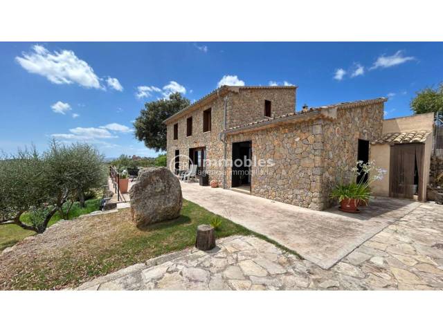 Casa-chalet en Alquiler en Alaró