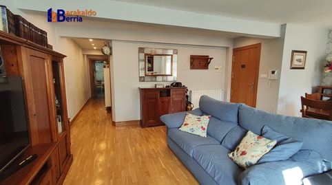 Foto 3 de Piso en venta en Bizkaia Kalea, Rontegui - Pormetxeta, Barakaldo