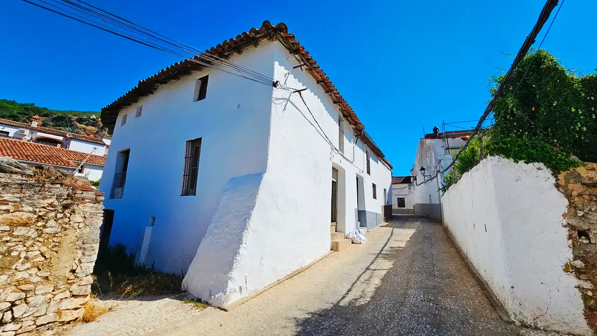 Exterior view of Houses for sale in Alájar  with Storage room and Balcony