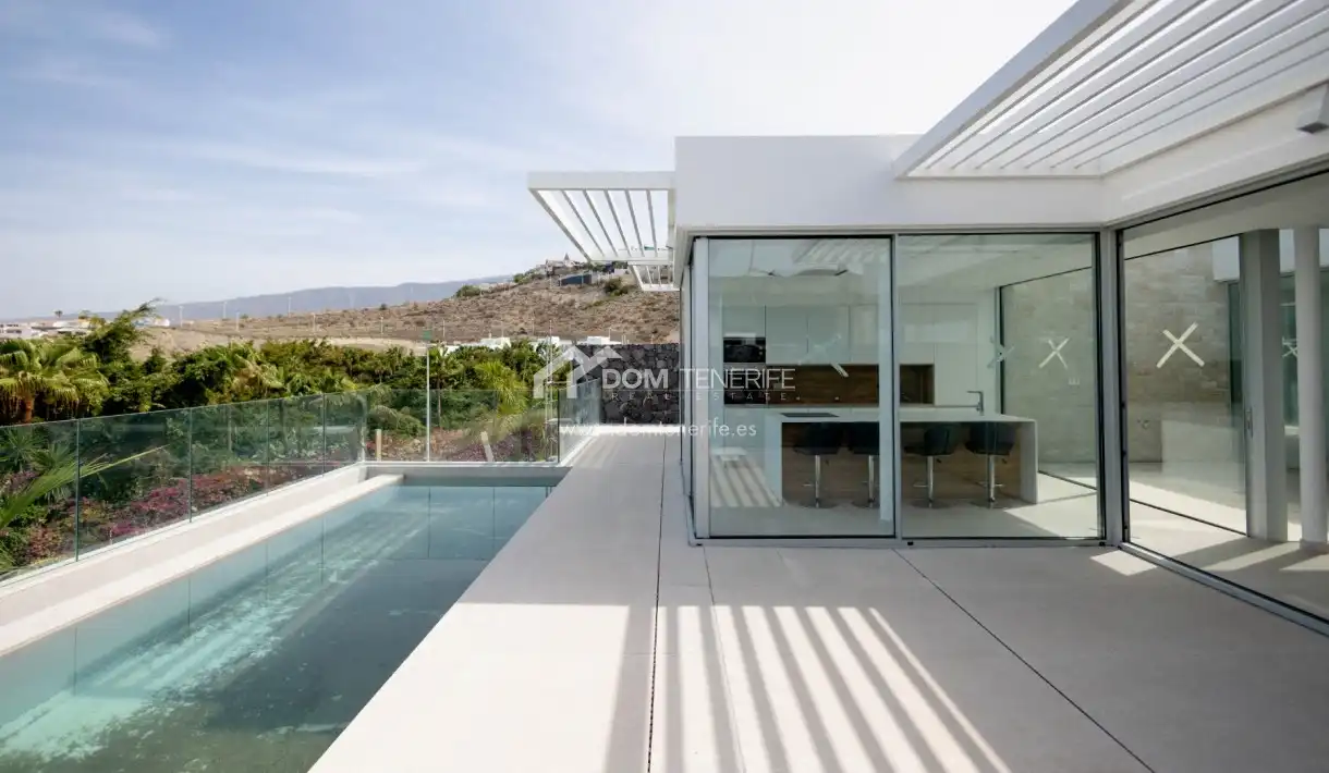 Haus mit Pool zum Verkauf in Costa Adeje