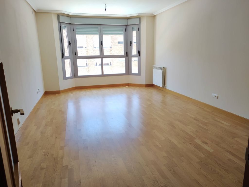 Living room of Flat to rent in Alcobendas  with Air Conditioner, Heating and Terrace