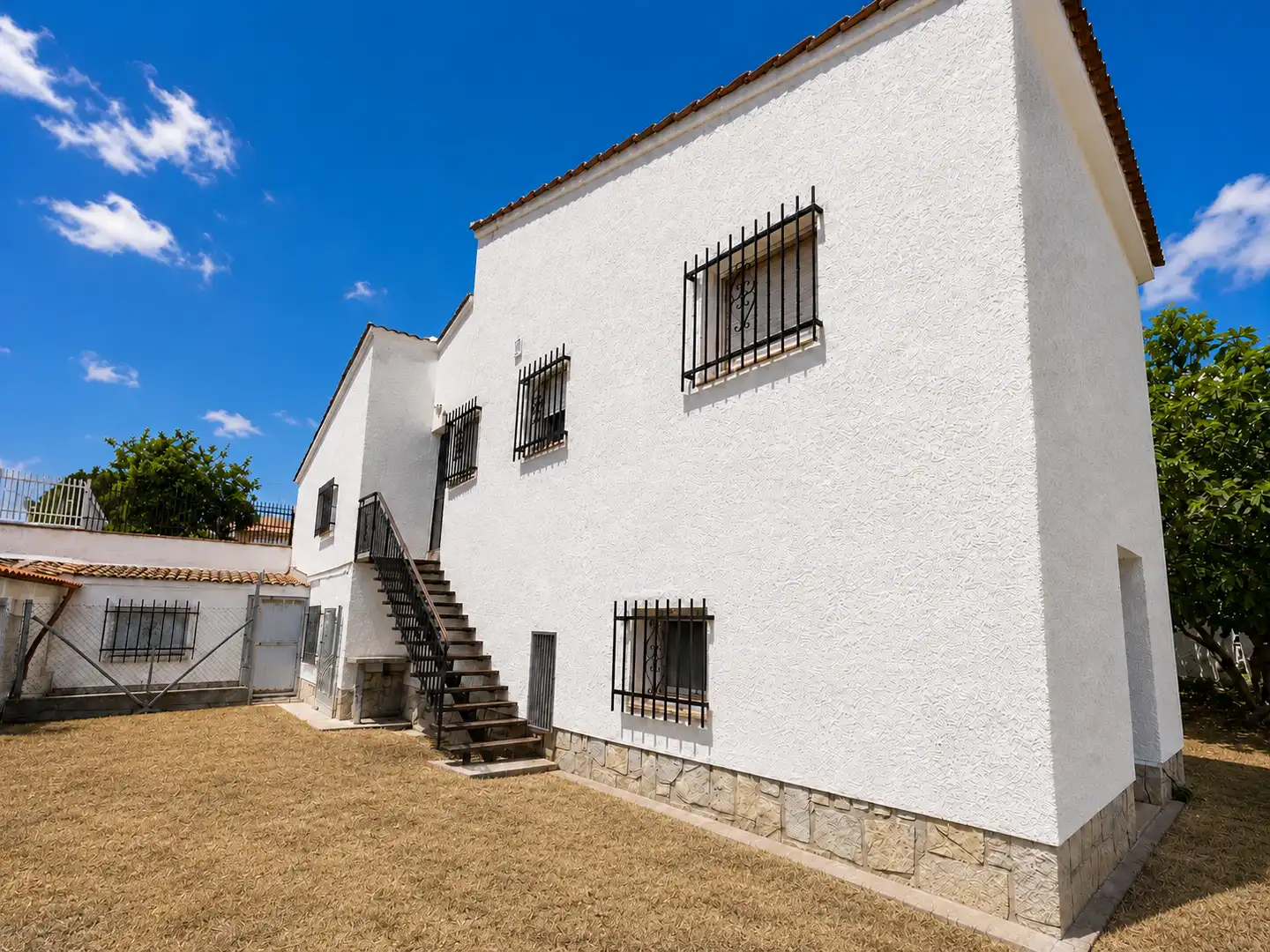 Exterior view of Houses for sale in Villamiel de Toledo  with Private garden and Storage room