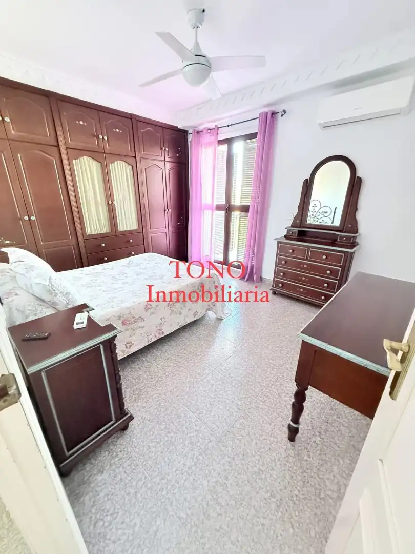 Detached house with terrace for sale in Calle Adriano 12, imagen 17
