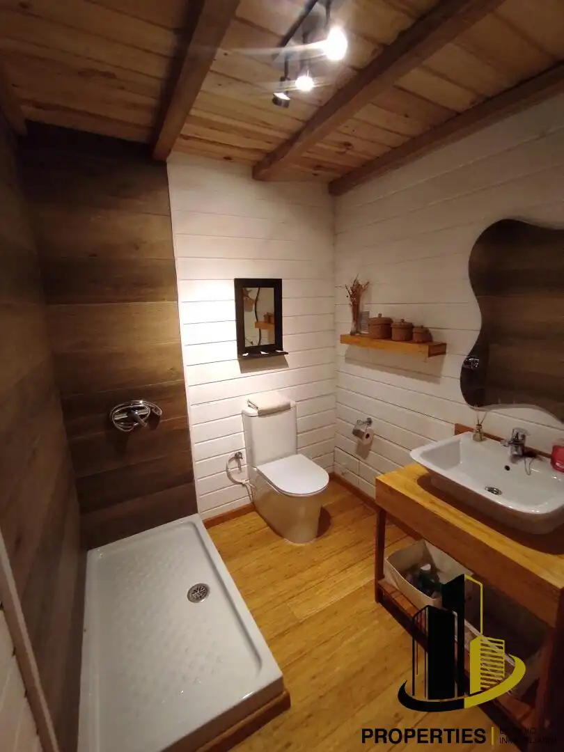 Bathroom of Houses for sale in Aldeacipreste