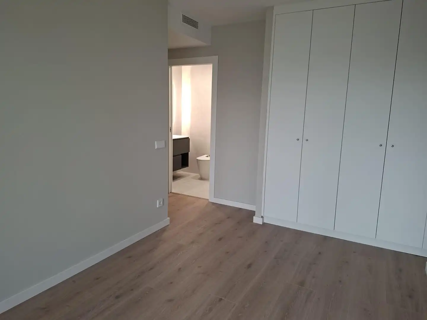 Flat for rent in Port