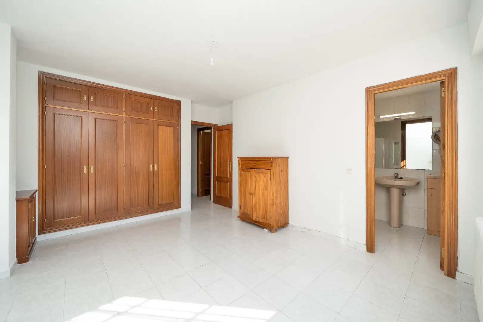 Habitación de Casa adosada en venta en Algete con Calefacción, Jardín privado y Terraza