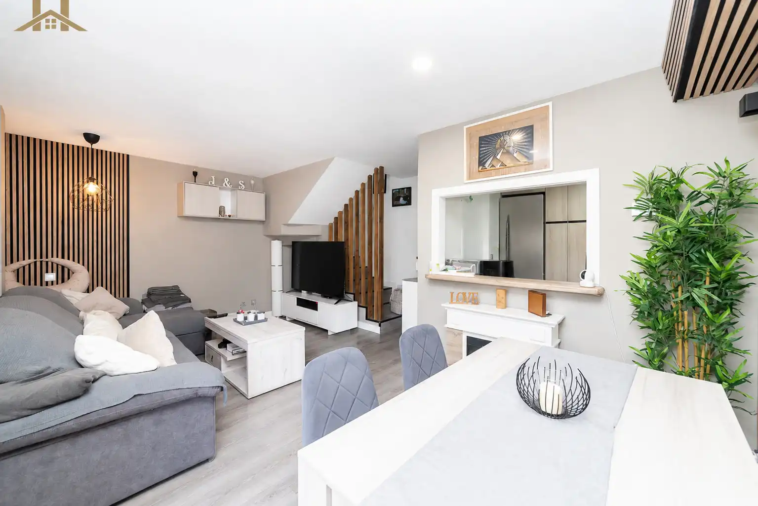 Wohnzimmer von Maisonette zum Verkauf in Sevilla la Nueva mit Klimaanlage, Terrasse und Abstellraum