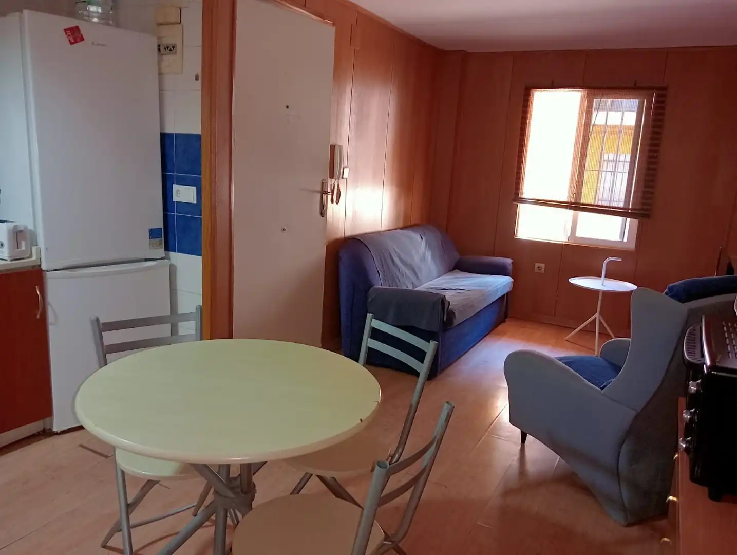 Sala d'estar de Pis de lloguer en Jaén amb Moblat