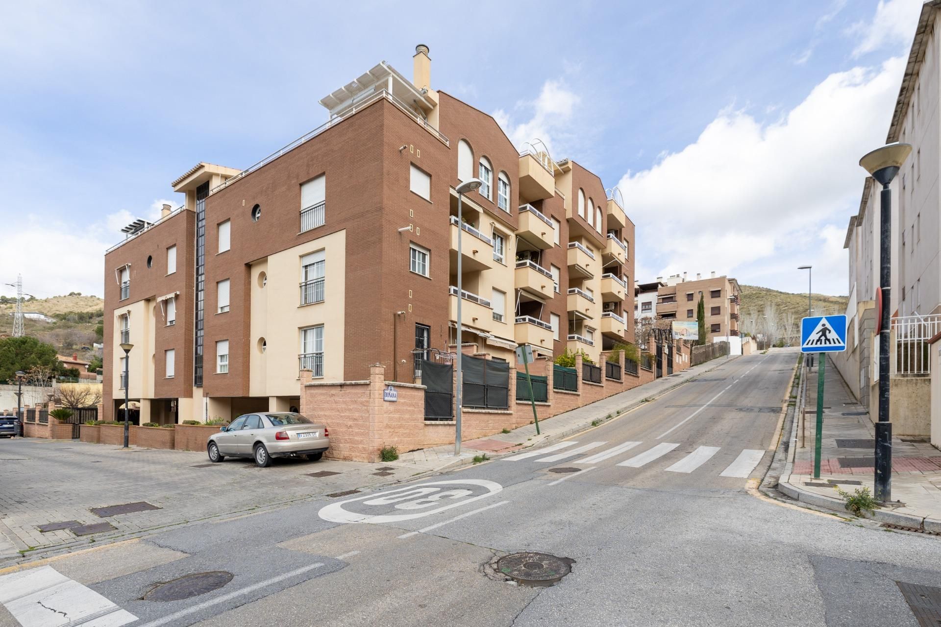Flat for sale in Calle de Doñana, Lancha del Genil