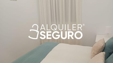 Foto 2 de Piso de alquiler en Heroe de Sostoa, La Luz - El Torcal, Málaga Capital