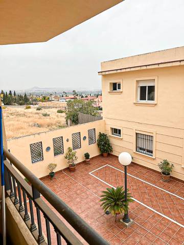 Piso en Venta en Calle Madrid, 71 en Barrio de la Vega