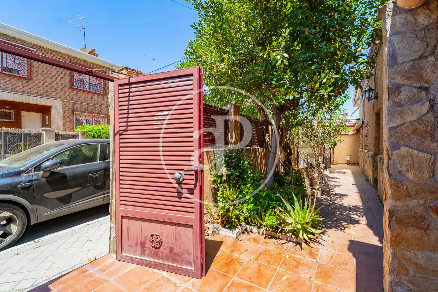 Vista exterior de Casa o chalet en venta en Madrid con Aire acondicionado y Calefacción