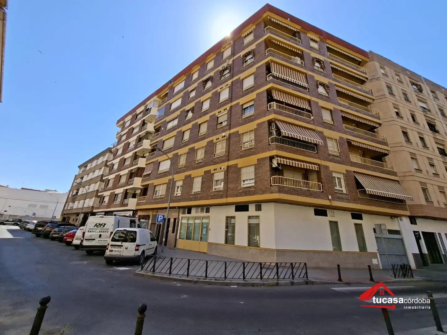 Vista exterior de Piso en venta en Córdoba con Terraza y Trastero