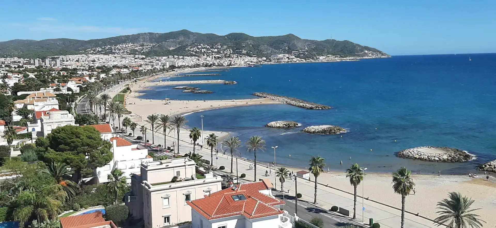 Exterior view of Flat for rent in Sitges  with Air Conditioner, Heating and Furnished