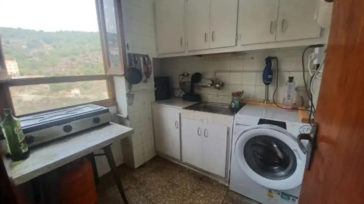 Cuina de Pis en venda en Llucena / Lucena del Cid amb Terrassa, Moblat i Forn