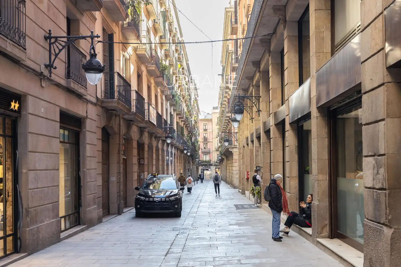 Außenansicht von Wohnung zum Verkauf in Barcelona mit Klimaanlage, Heizung und Parkett