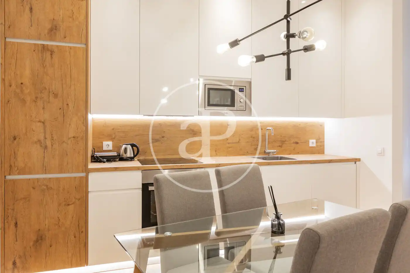 Kitchen of Flat for rent in Madrid  with Air Conditioner, Heating and Furnished