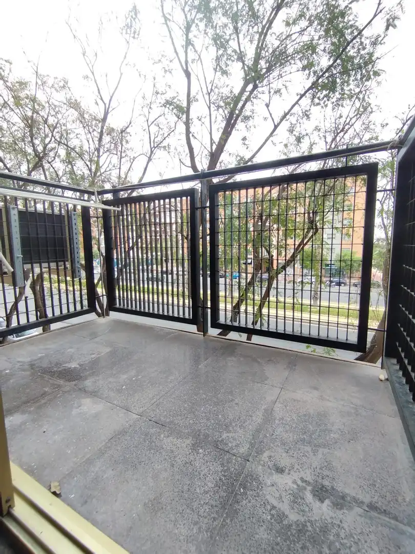 Study for rent in Santa María de Gracia