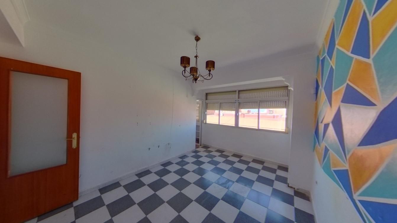 Flat for sale in C/ López de Ayala, Centro- San Felipe - Huerta Fava