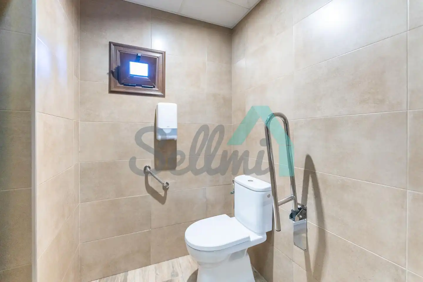 Bany de Edifici en venda en Villamanín