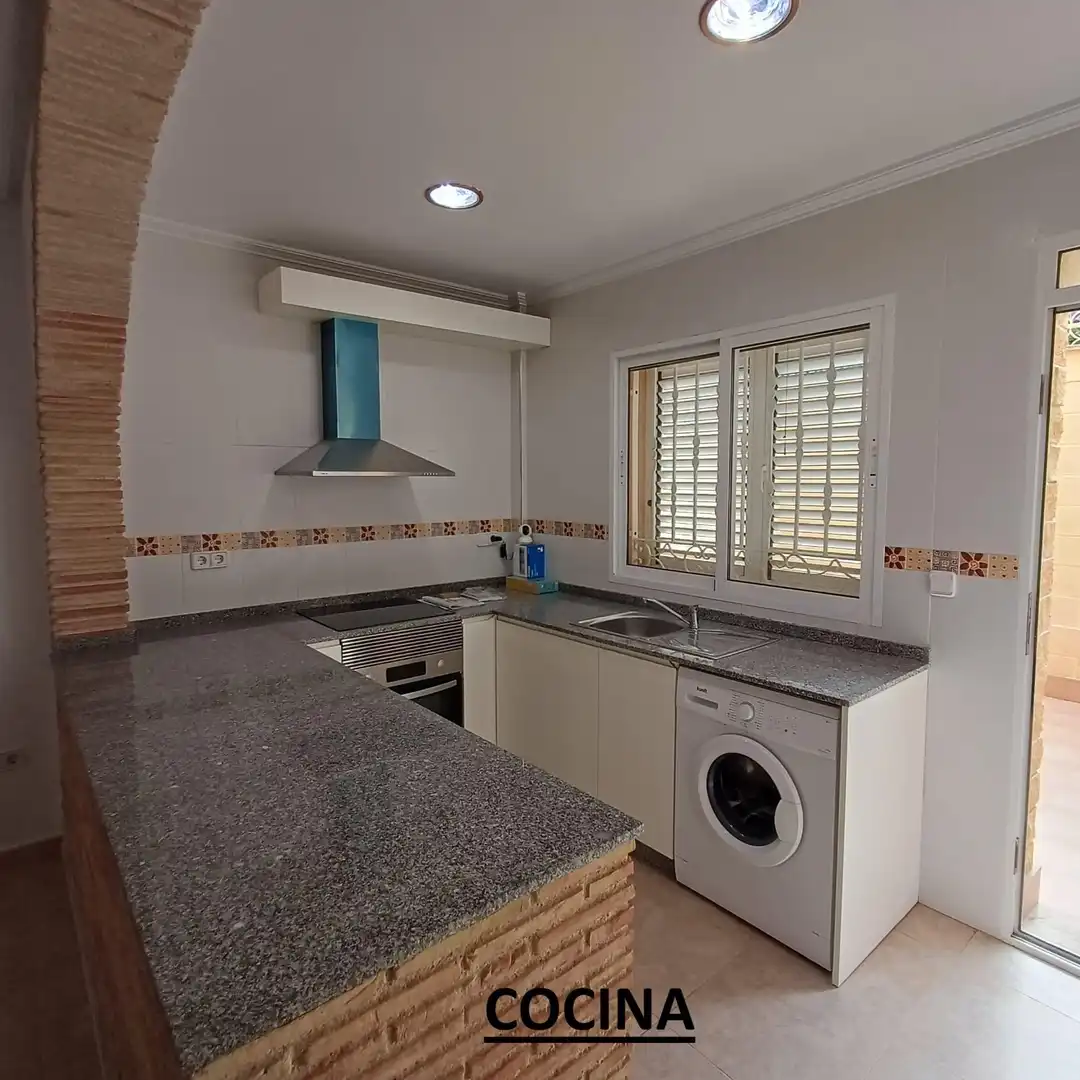 Villa in vendita a Calle JUAN RAMON JIMENEZ 153