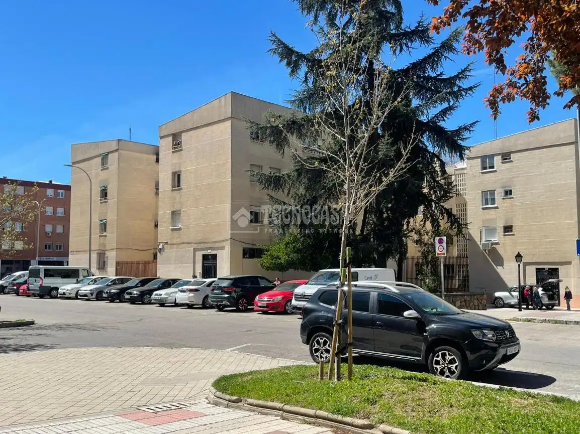 Parking de Piso en venta en Madrid con Calefacción
