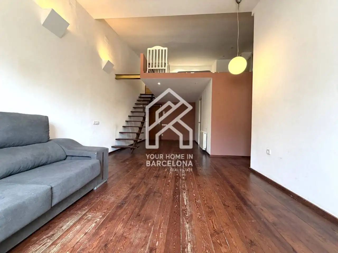 Vista exterior de Piso en venta en Montcada i Reixac con Parquet